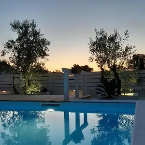 https://villa-nina-biograd-na-moru.hotelinzadar.com