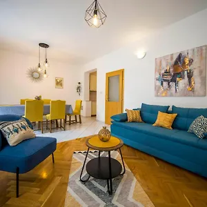 https://3-bedroom-apartment-antonio.splithotels.org