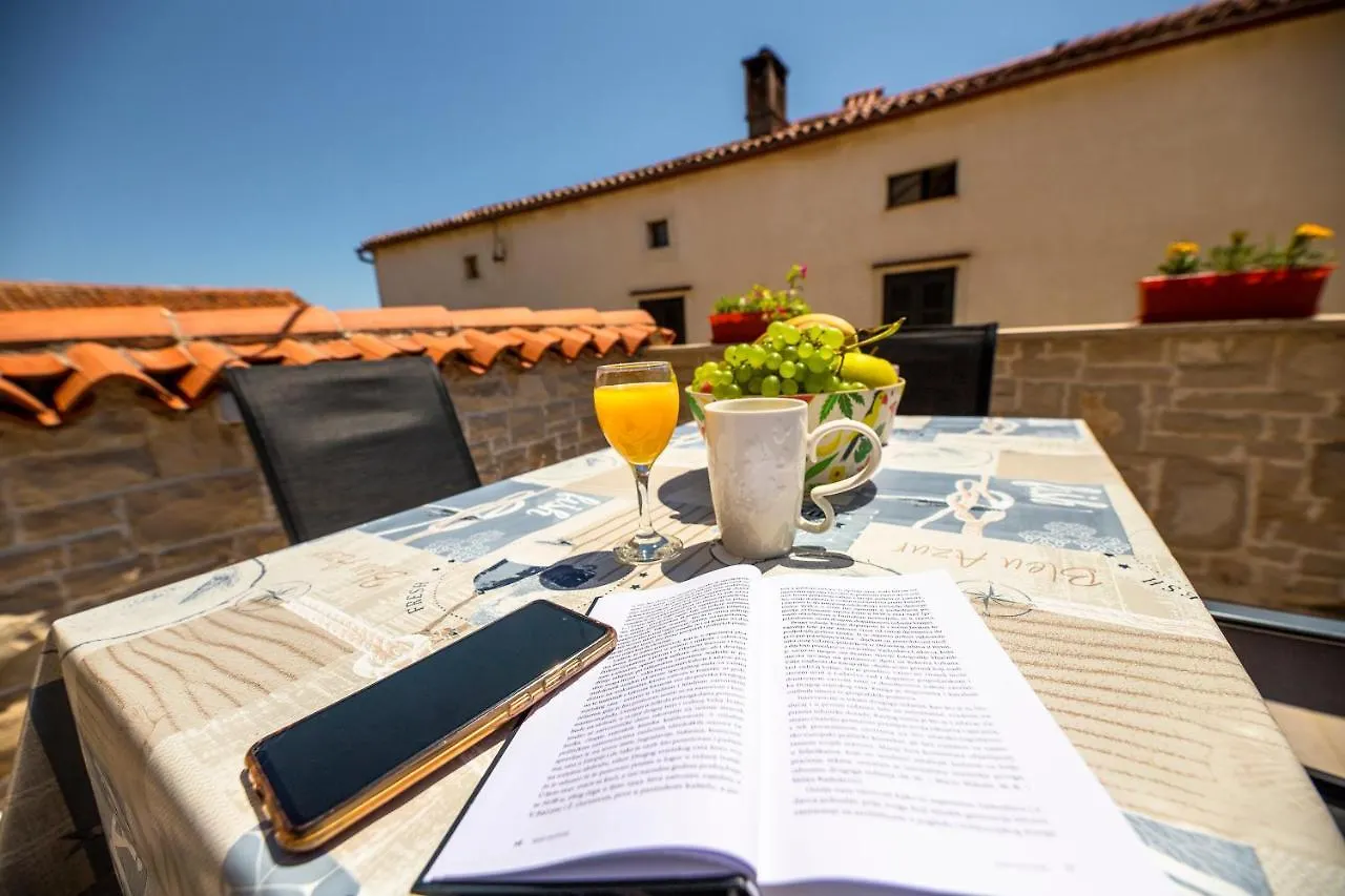 Apartman Luka Krnica Croatia