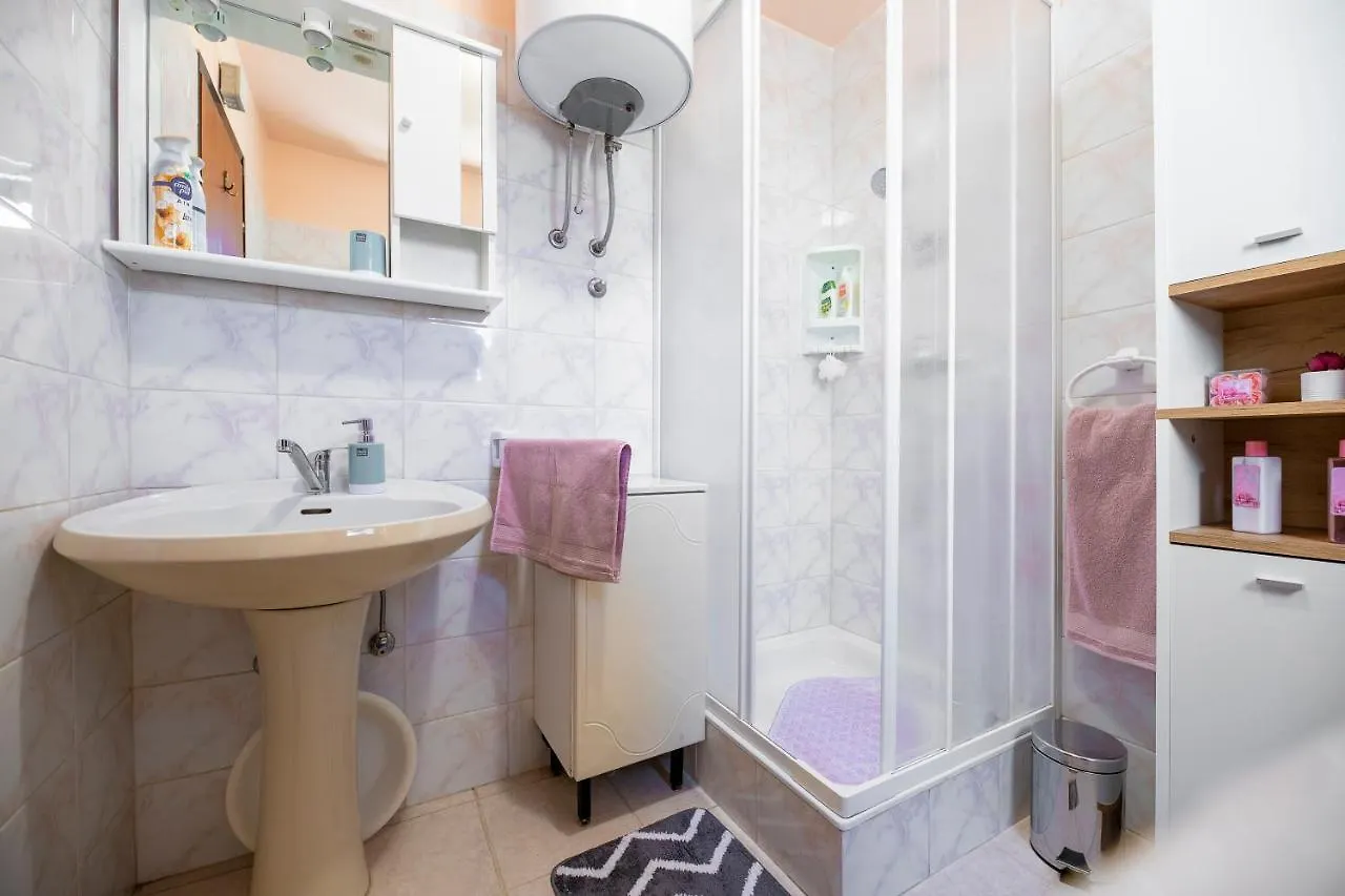 Apartment Apartman Luka Krnica